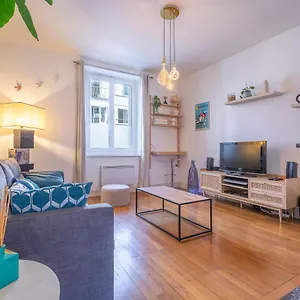 2-4 Pers, Charme De L'ancien, Calme, Vélos, Centre Appartement Annecy
